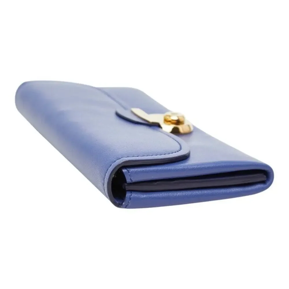 Salvatore Ferragamo height width